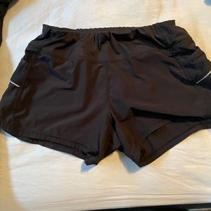 Athleta black woman’s shorts